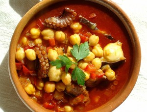 Pulpo con garbanzos