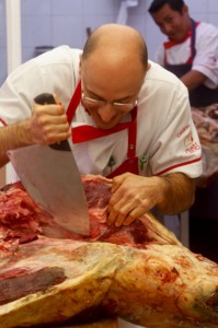 Despiece de auténtico buey gallego en Carnes Cesáreo Gómez