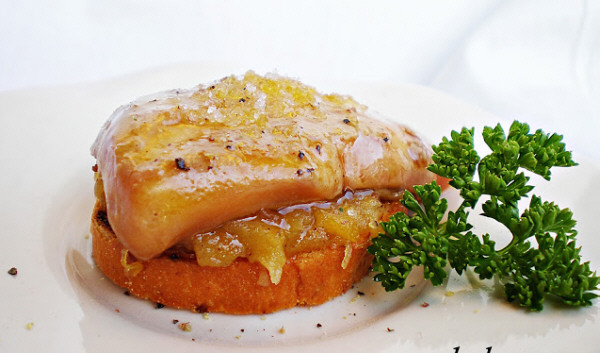 Tostada de foie y manzana