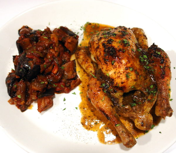 Coquelet de las Landas con caponata